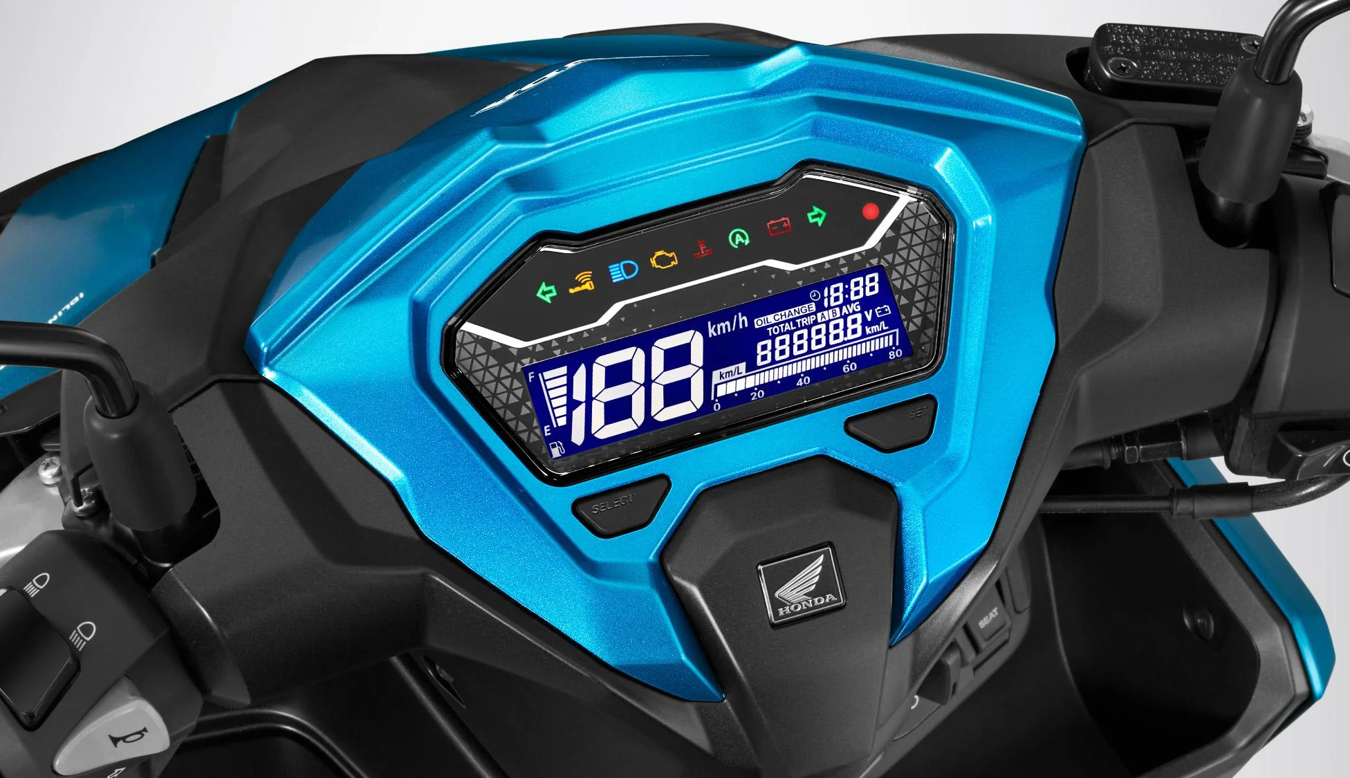 Màn hình LCD Vario 125 hiển thị đa thông số tốc độ và nhiên liệu