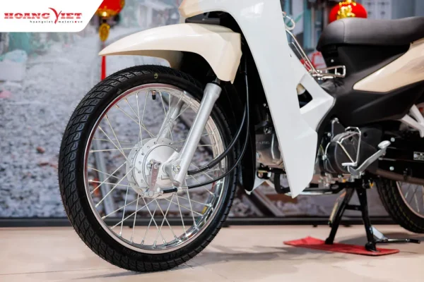 tại sao lốp xe dễ bị thủng