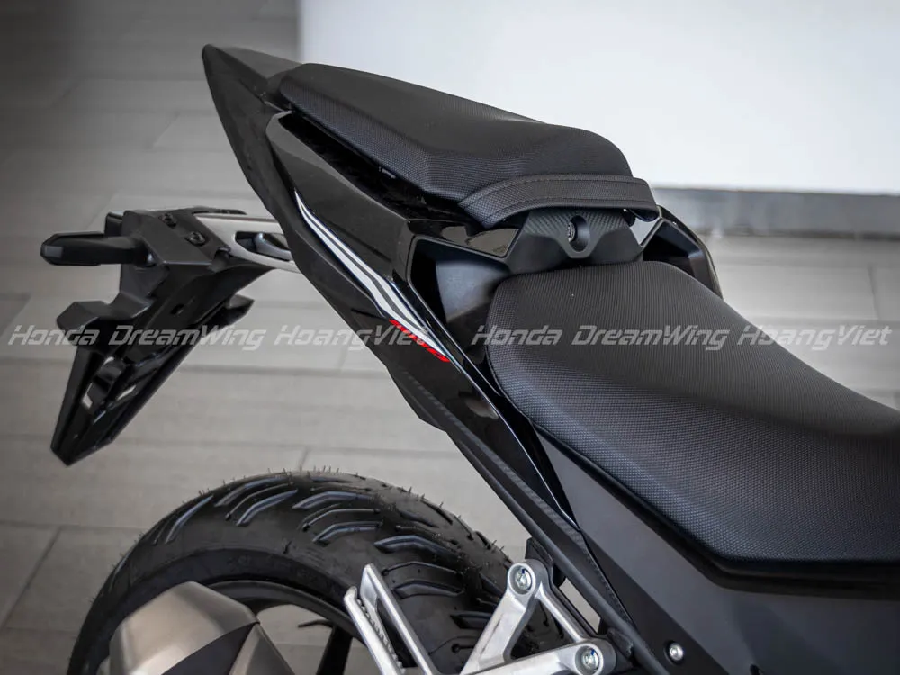 Giá Xe Honda CB500 Hornet Tháng 10/2024