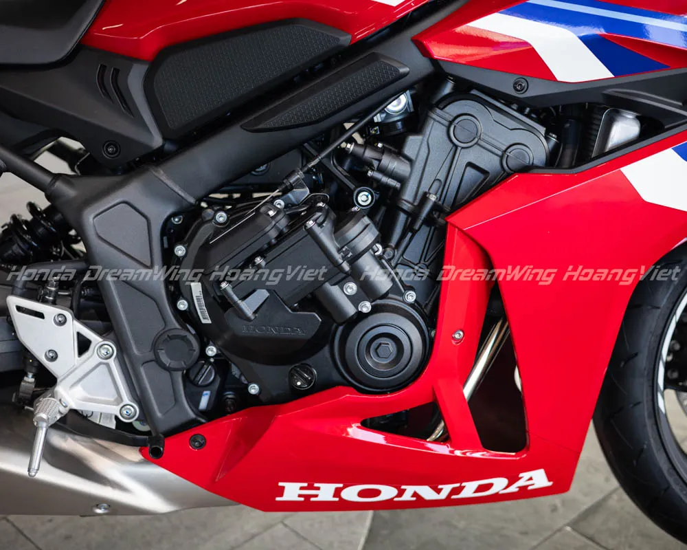 Giá Xe Honda CBR650R Tháng 11/2024