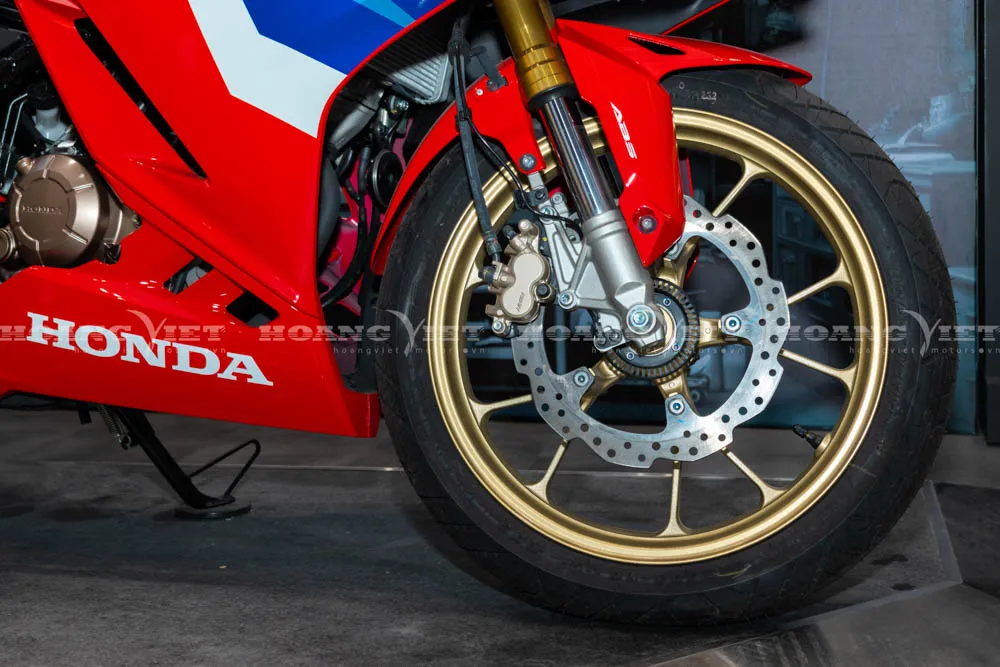 Giá Honda CBR150R Tháng 01/2025