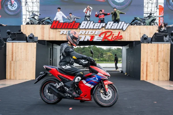 Toàn cảnh sự kiện ra mắt Honda Winner R 2025 tại Việt Nam