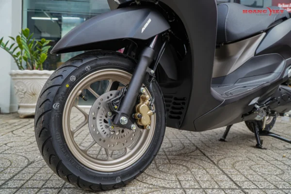 Honda Lead 2026 phiên bản mới 2026 tại HEAD Hoàng Việt - phanh abs