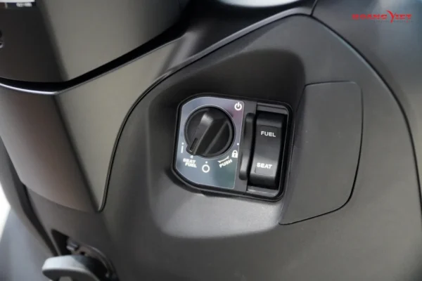 Honda Lead 2026 phiên bản mới 2026 tại HEAD Hoàng Việt - smartkey
