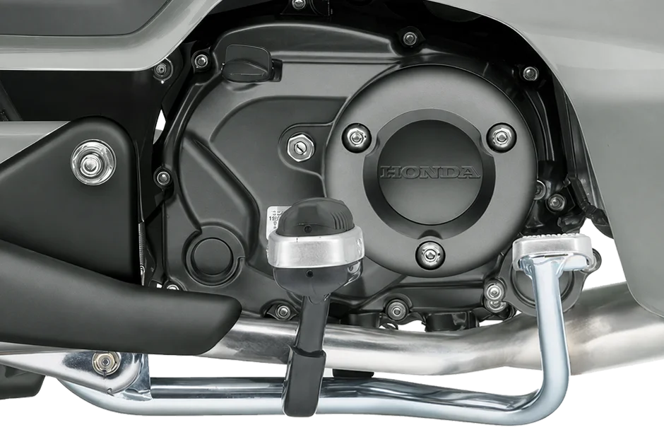 Động cơ chuẩn EURO 4 trên Honda Super Cub 2026